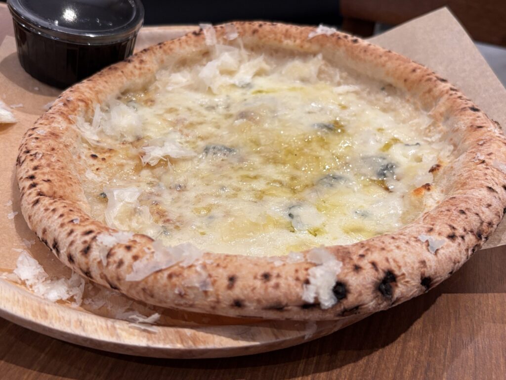 チーズガーデン那須本店子連れレポ｜カフェメニュー・チーズピザ