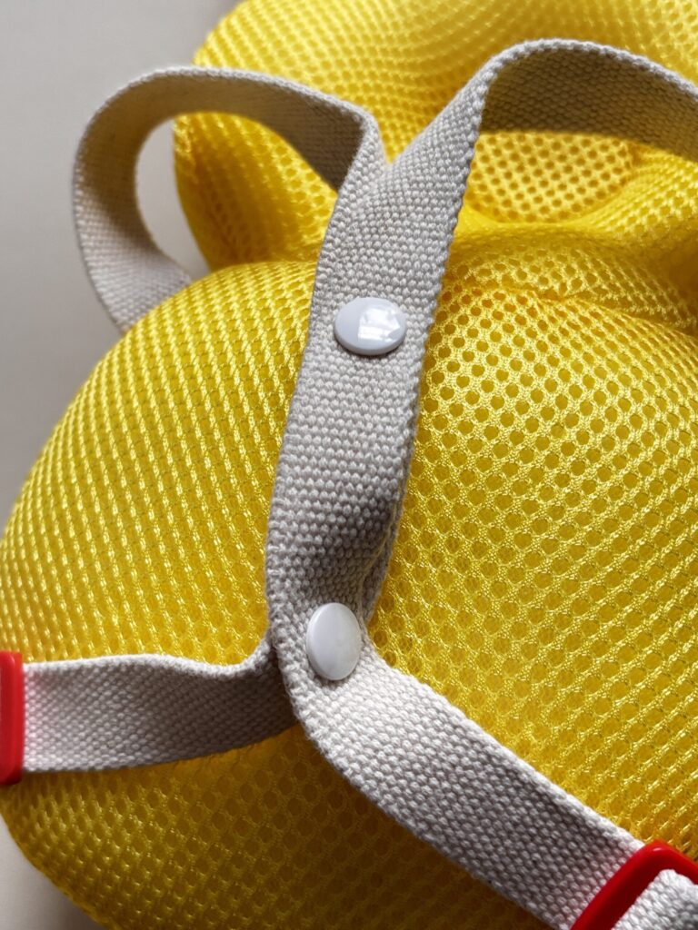 【モンポケ・転倒防止 洗えるよちよちリュック】ピカチュウ