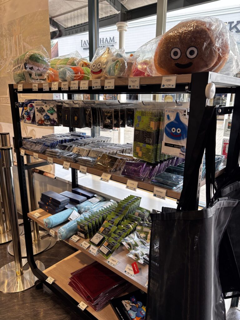 【ドラクエ×佐野プレミアム・アウトレット】ポップアップショップ・どうぐや