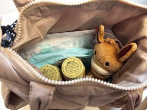 モンポケ ルートート スクエアパフトート　マザーズバッグ・内部内容量