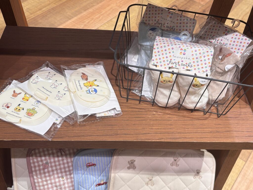 2026秋モンポケ×petit main店頭の様子